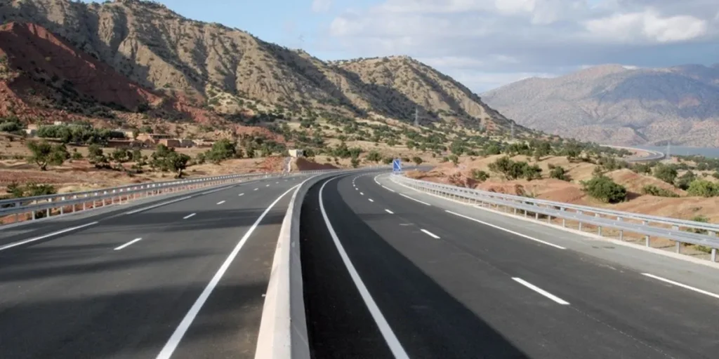 Agadir to Marrakech road trip — A7 motorway through the Atlas foothills.
